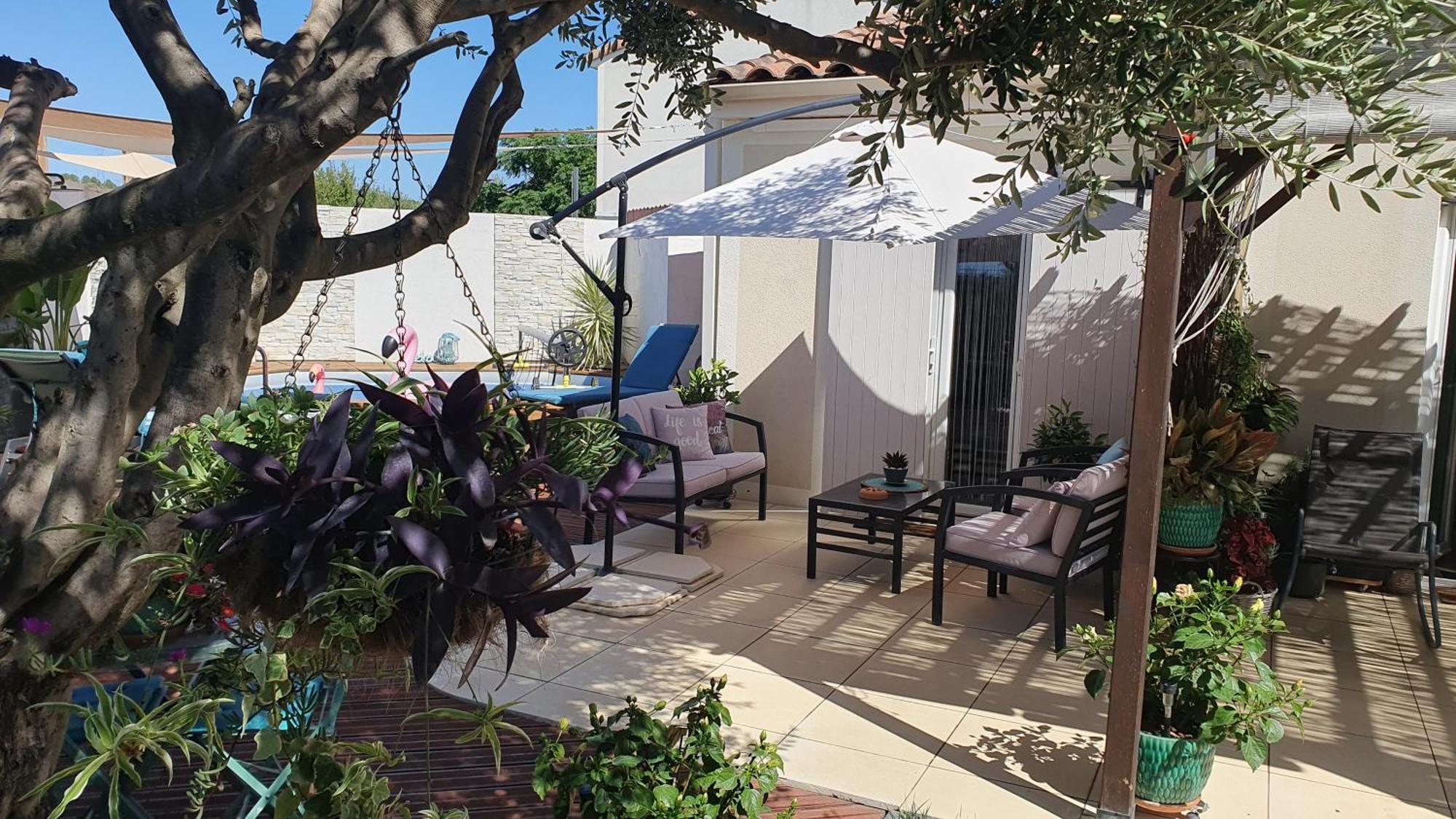 Bed and Breakfast Le Petit Coin De Provence Beaucaire  Exterior foto